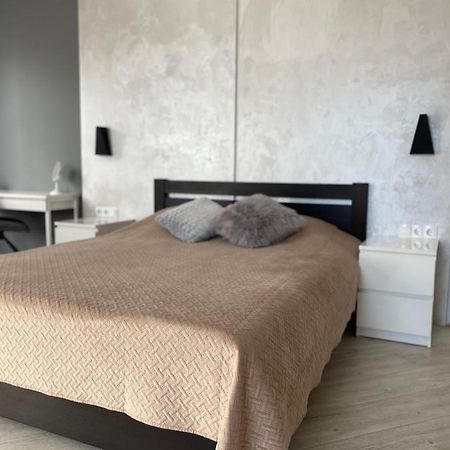Serbska Apartment 利沃夫 外观 照片