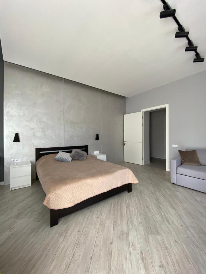 Serbska Apartment 利沃夫 外观 照片