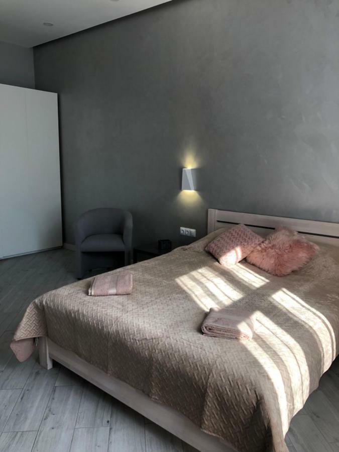 Serbska Apartment 利沃夫 外观 照片